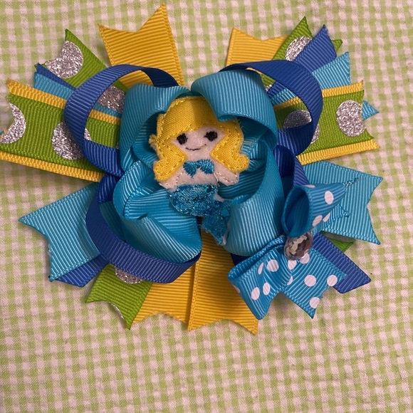 Cute size 4 potato sak dress with matching bow - Picture 3 of 6